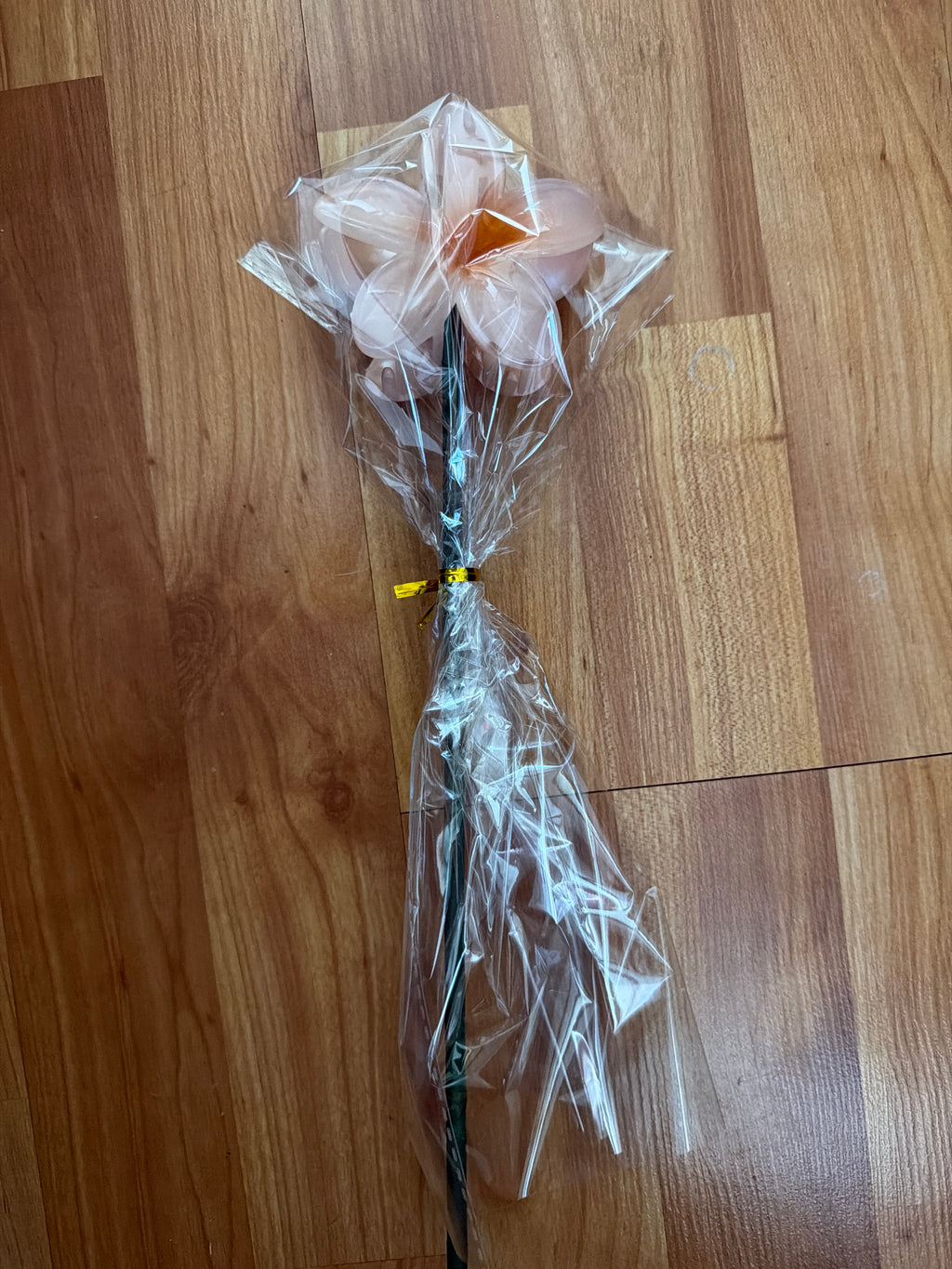 Pua Claw Clip Bouquet